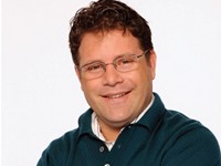 Family man - Sean Astin